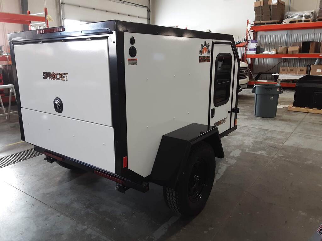 2025 SPROCKET 3.0 TRAILHEAD TRIM TRAILER (#S110 3032 MARKETING DEMO)