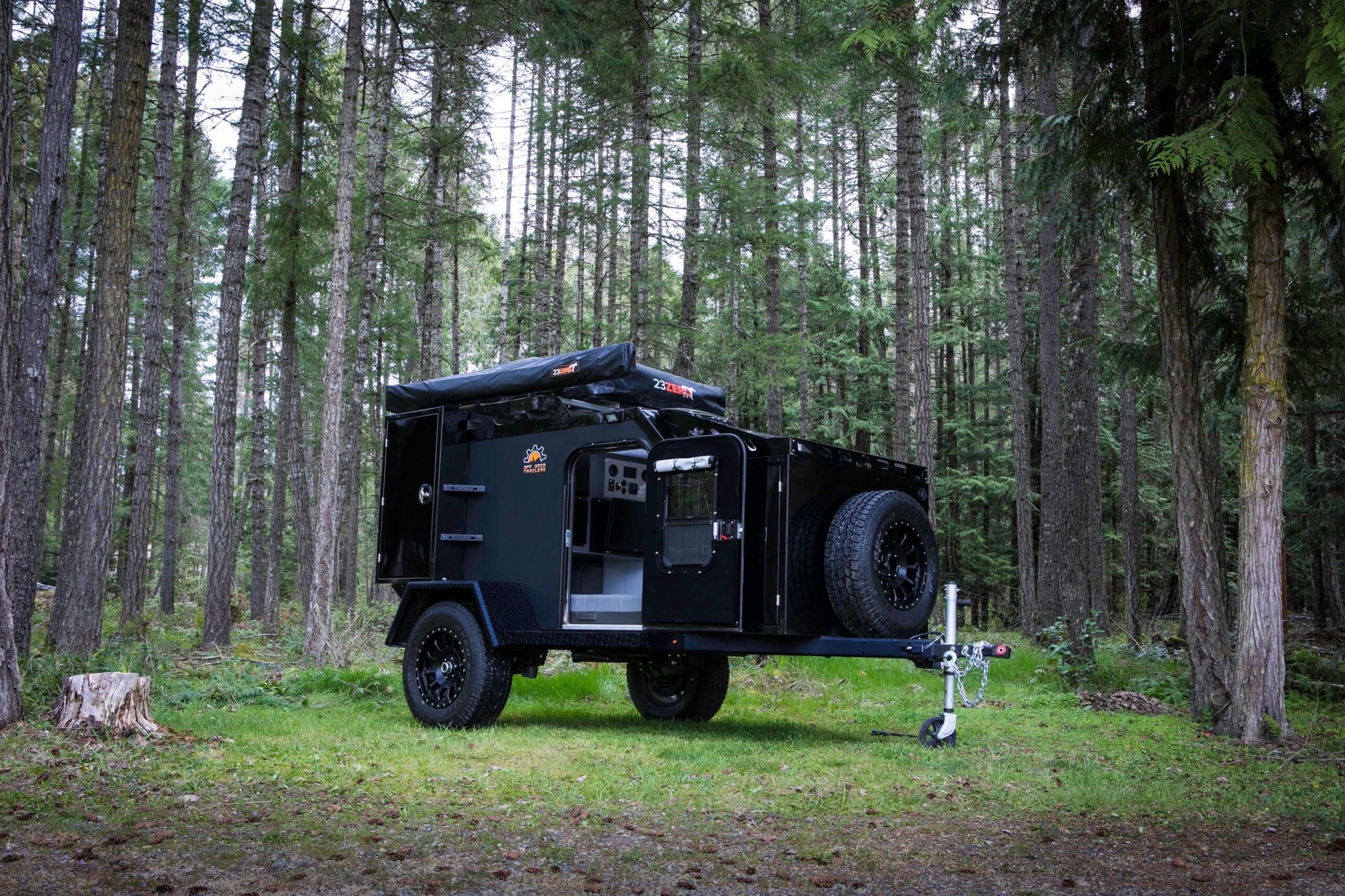 What Makes an Off Grid Camper Trailer?