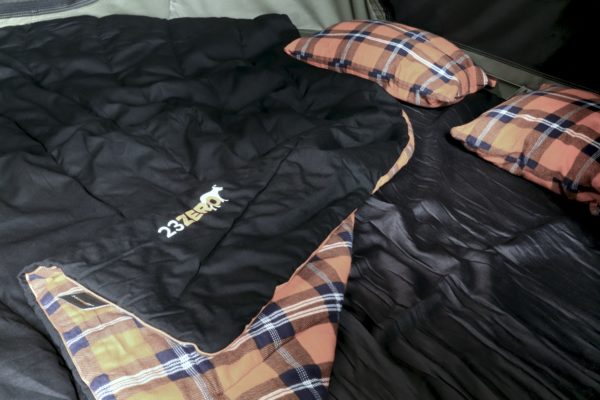 23ZERO Canvas Trail Blanket